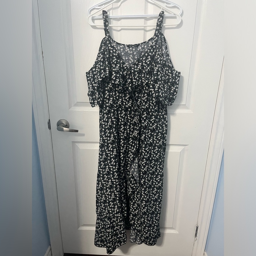 Bloomchic | Dress | Size 14-16 | EUC